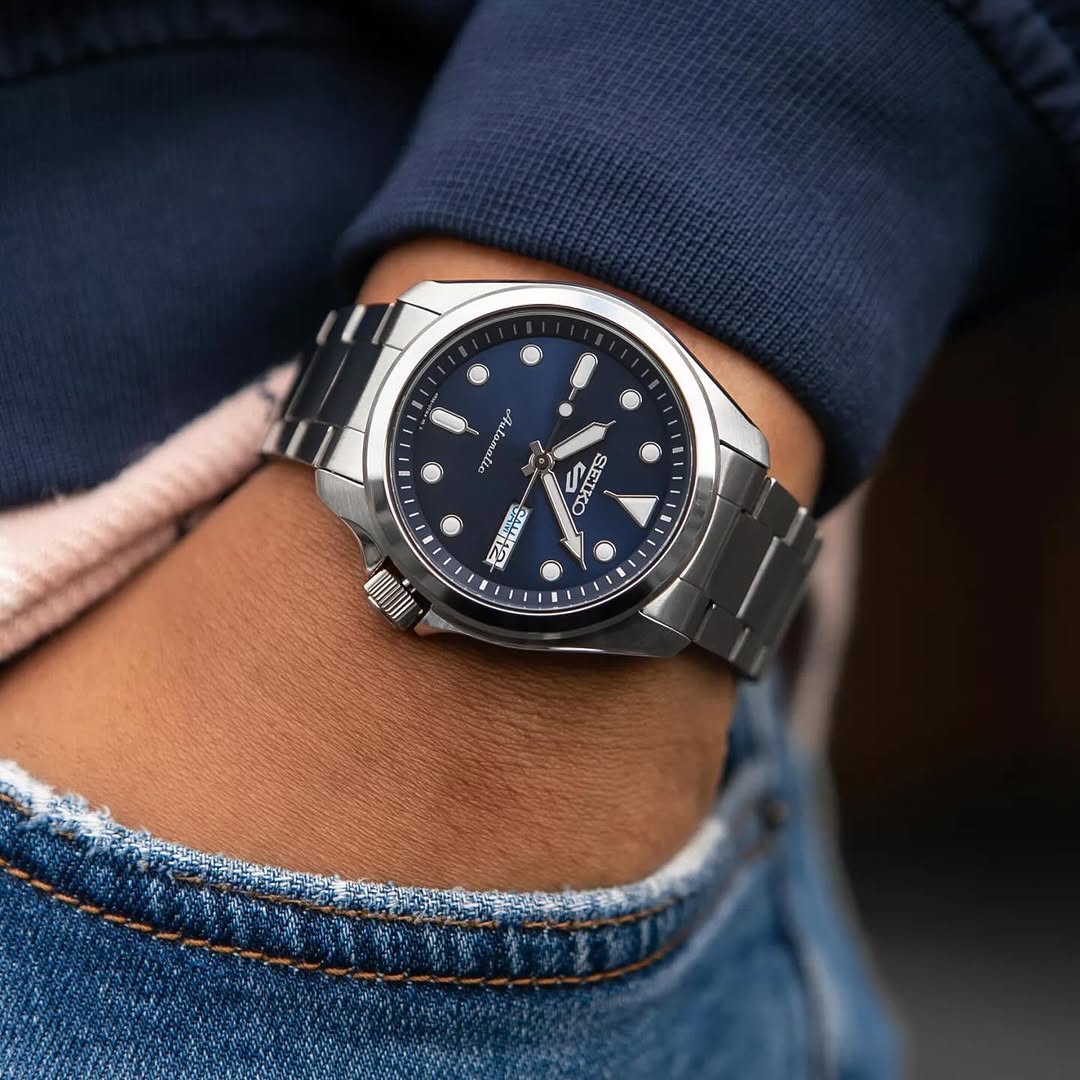 Seiko 5 Stainless Steel Automatic Men's Watch| SRPE53K1