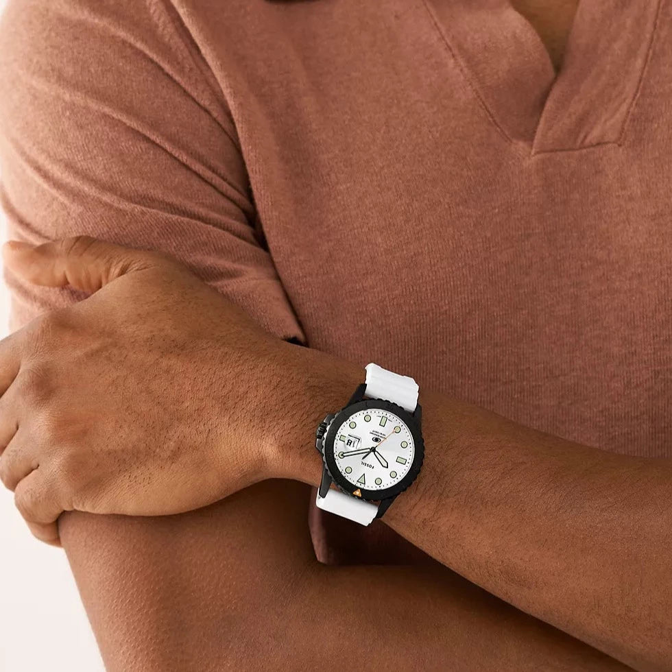 Fossil Dive Three-Hand Date White Dial Silicone Men's Watch| FS5999