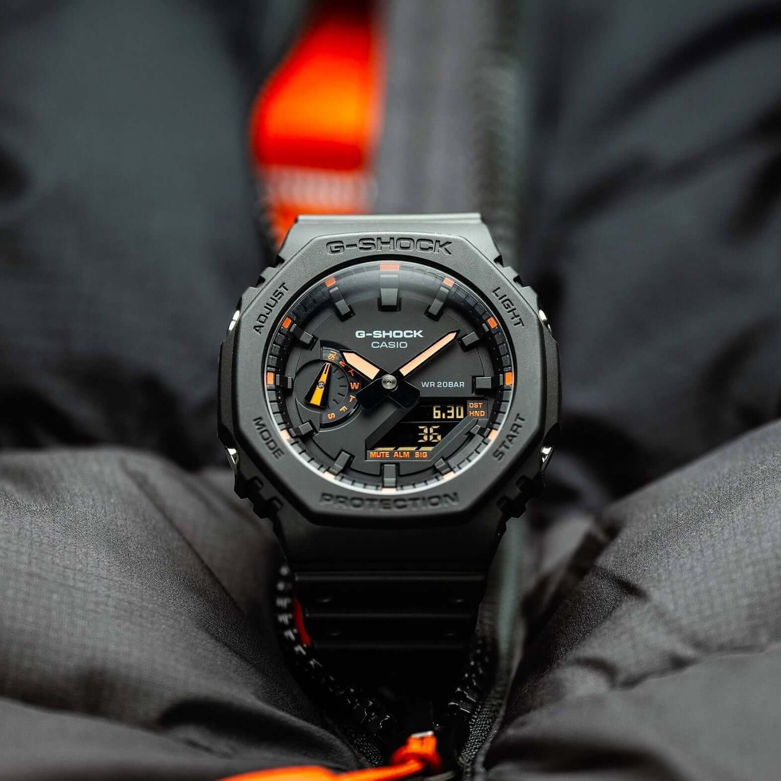 CASIO G-SHOCK ANALOG-DIGITAL NEON ACCENT SERIES | GA-2100-1A4