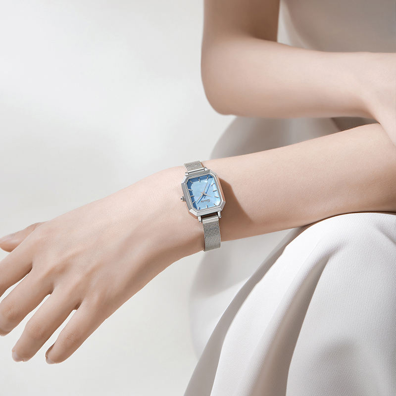 Kimio White Sky Blue Dial Silver Mesh Strap Ladies Watch | K6565S-XZ1WWB