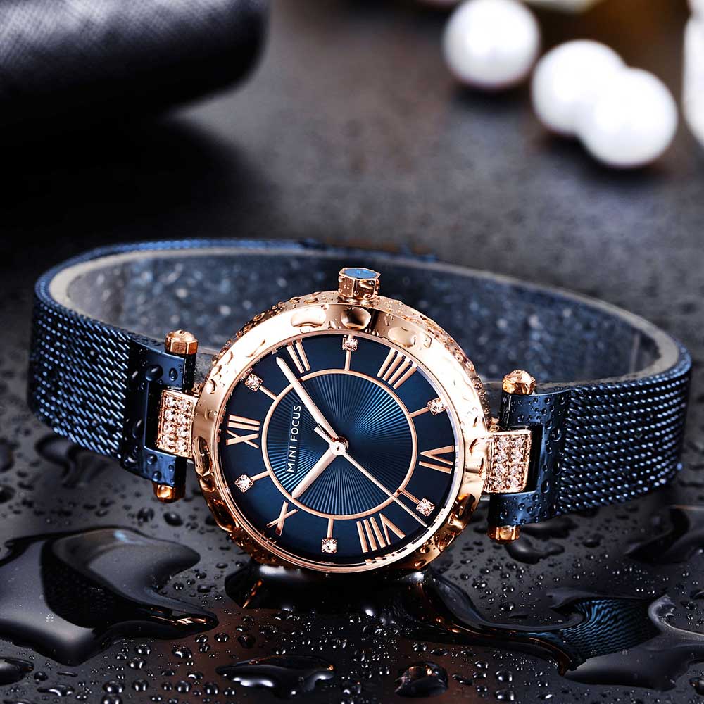 Mini Focus Blue Metal Band Woman Watch MF0215L.04