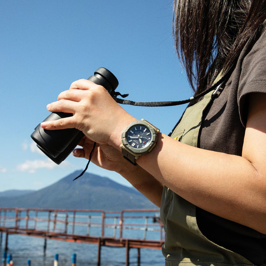 Casio PRO-TREK Solar Powered Grey Dial Men's Watch | PRJ-B001-5DR