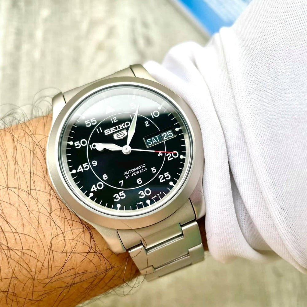 Seiko 5 Automatic Black Dial Men's Watch | SNK809K1