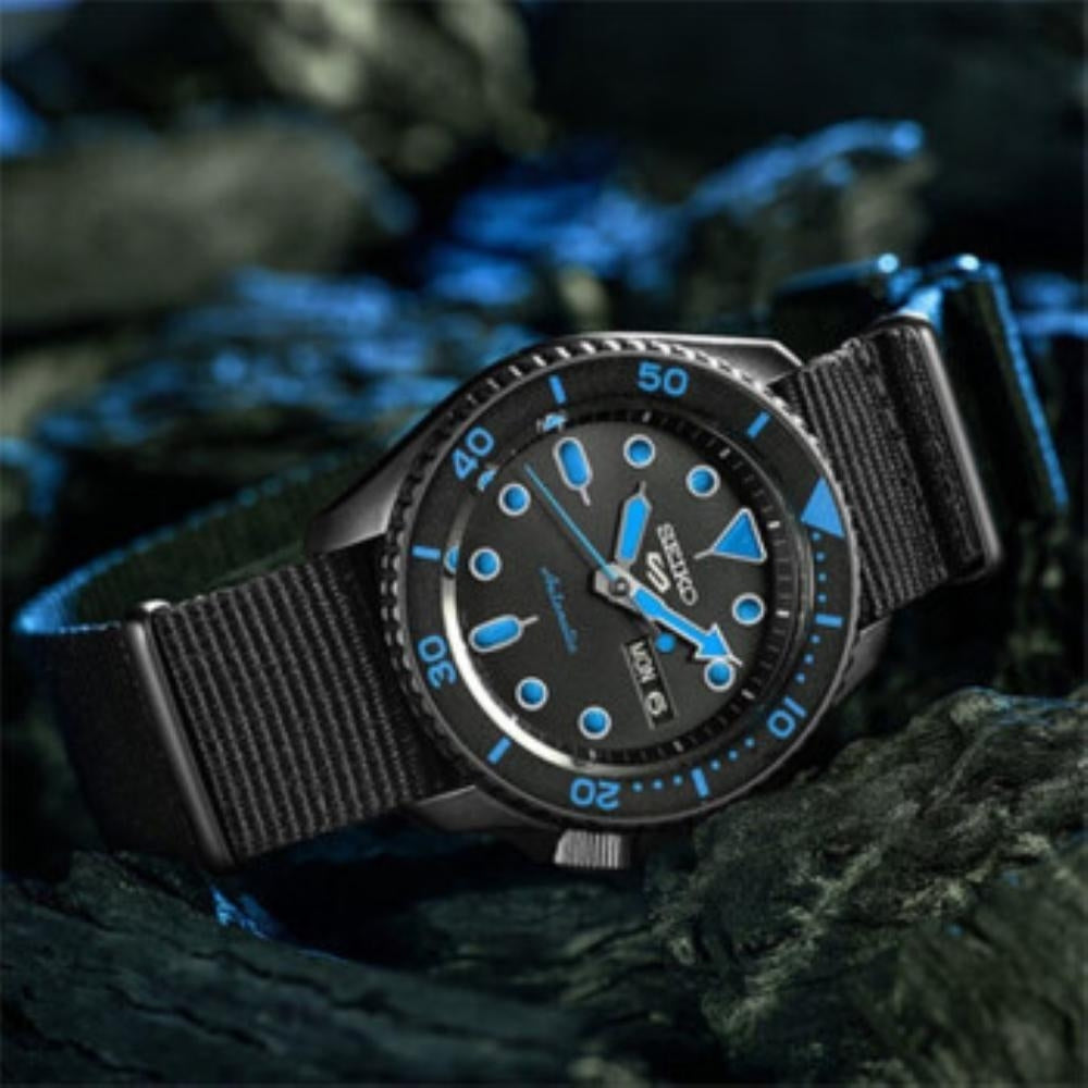 Seiko 5 Sports "Street" Stealth Black Automatic Men's Watch | SRPD81K1