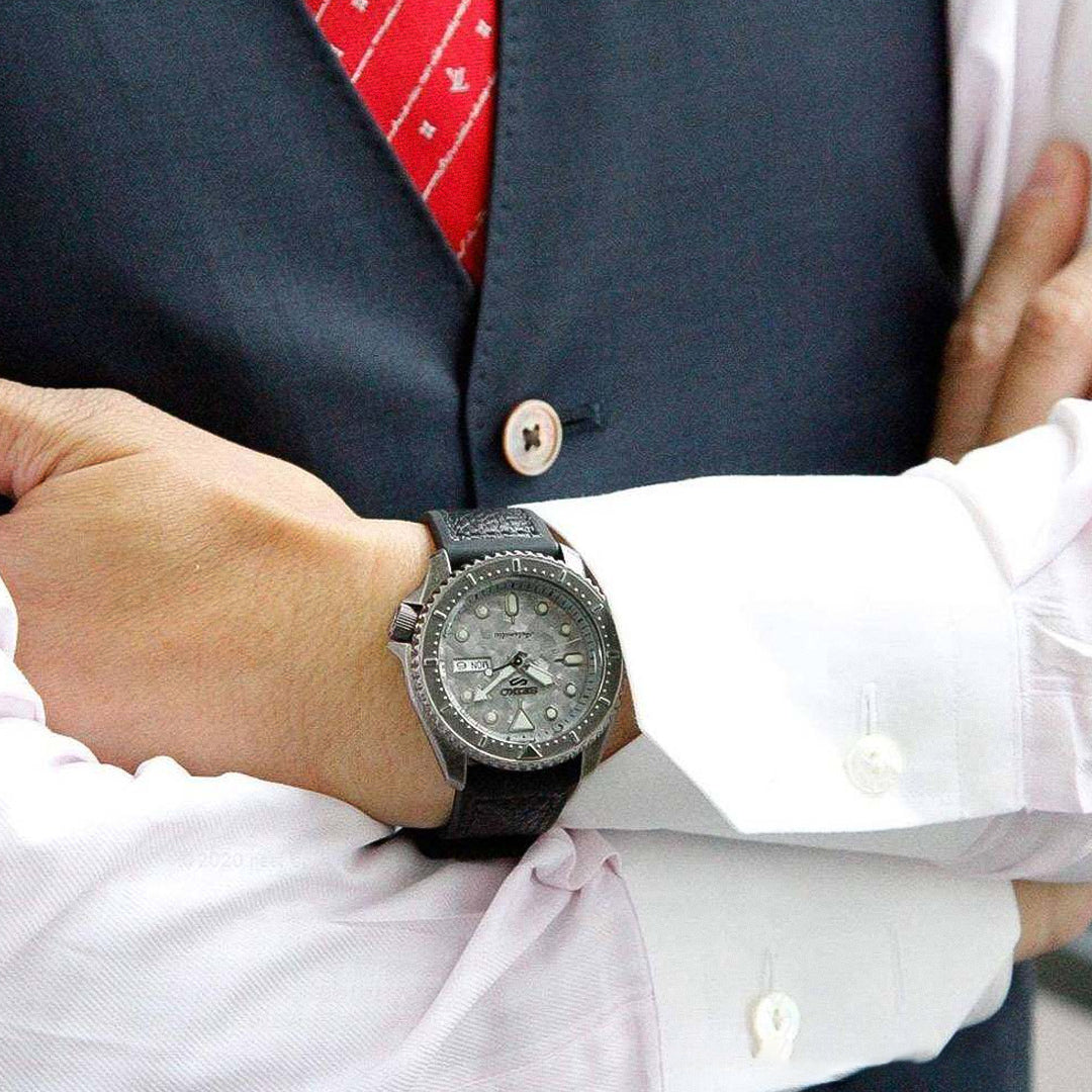 Seiko 5 Sports SKX Automatic Grey Dial Men's Watch | SRPE79K1