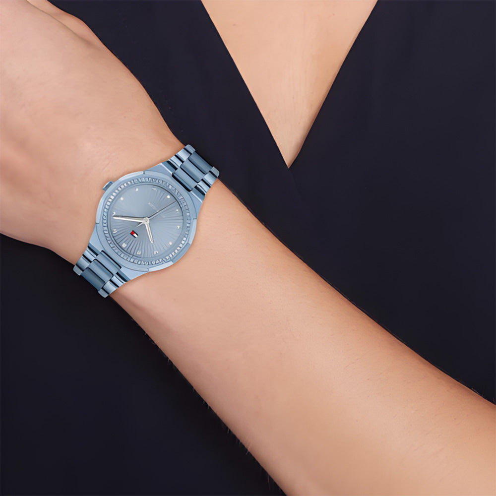 TOMMY HILFIGER ANALOG BLUE DIAL WOMEN'S WATCH| TH1782724