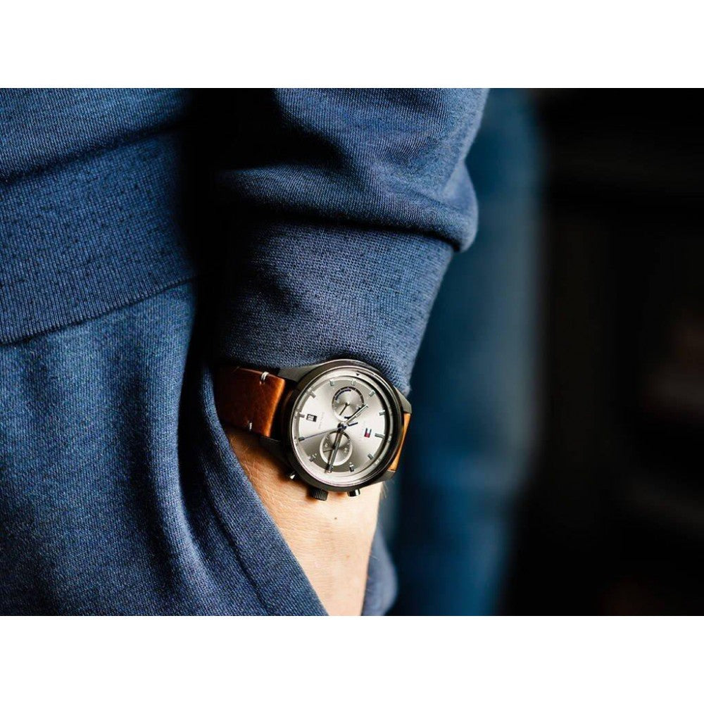 Tommy Hilfiger Bennett Grey Dial Leather Strap Watch TH1791730