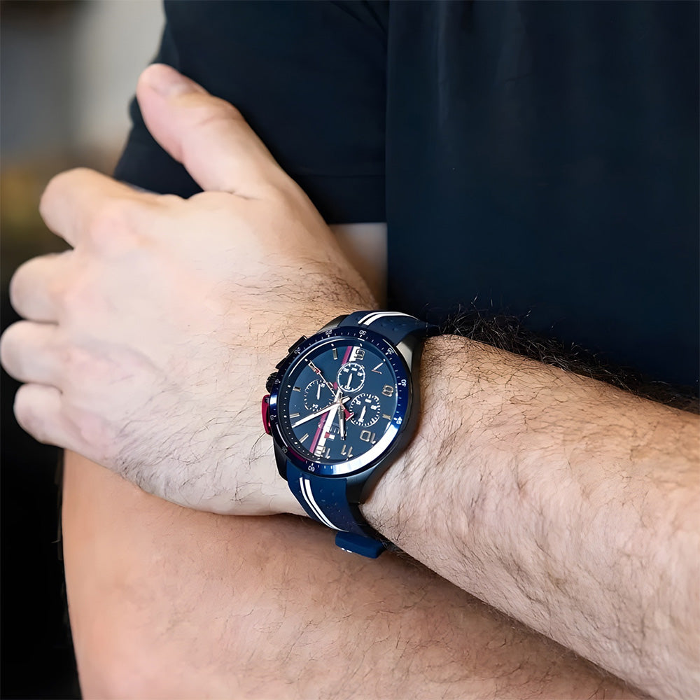 TOMMY HILFIGER ANALOGUE BLUE SILICON STRAP MEN'S WATCH TH1792169