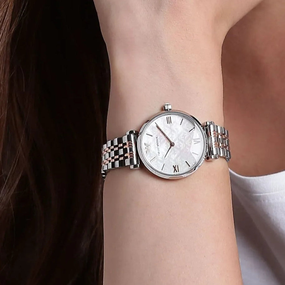Emporio Armani Gianni T-bar Silver Dial Ladies Watch | AR1987