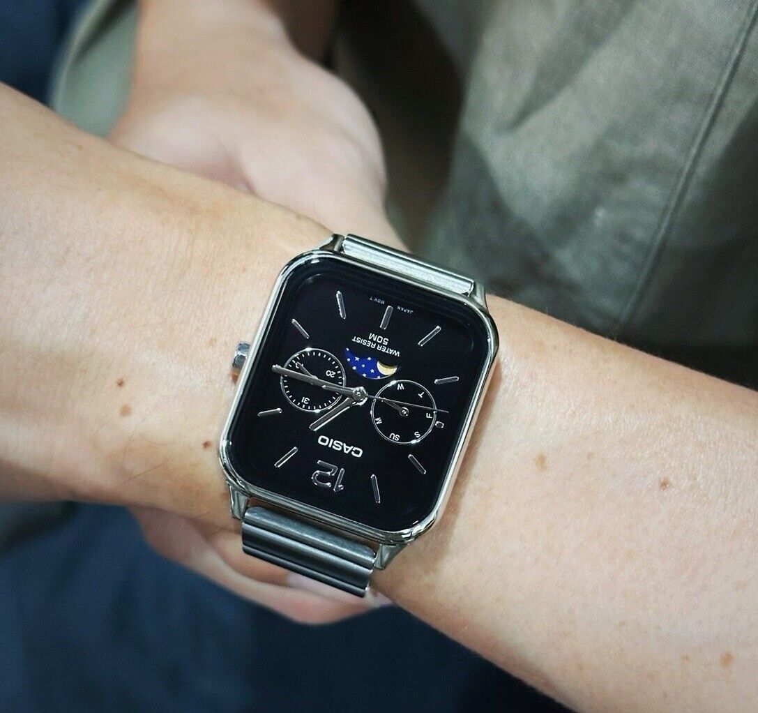 Casio Moon Phase Silver Chain Men's Watch| MTP-M305D-1AVDF