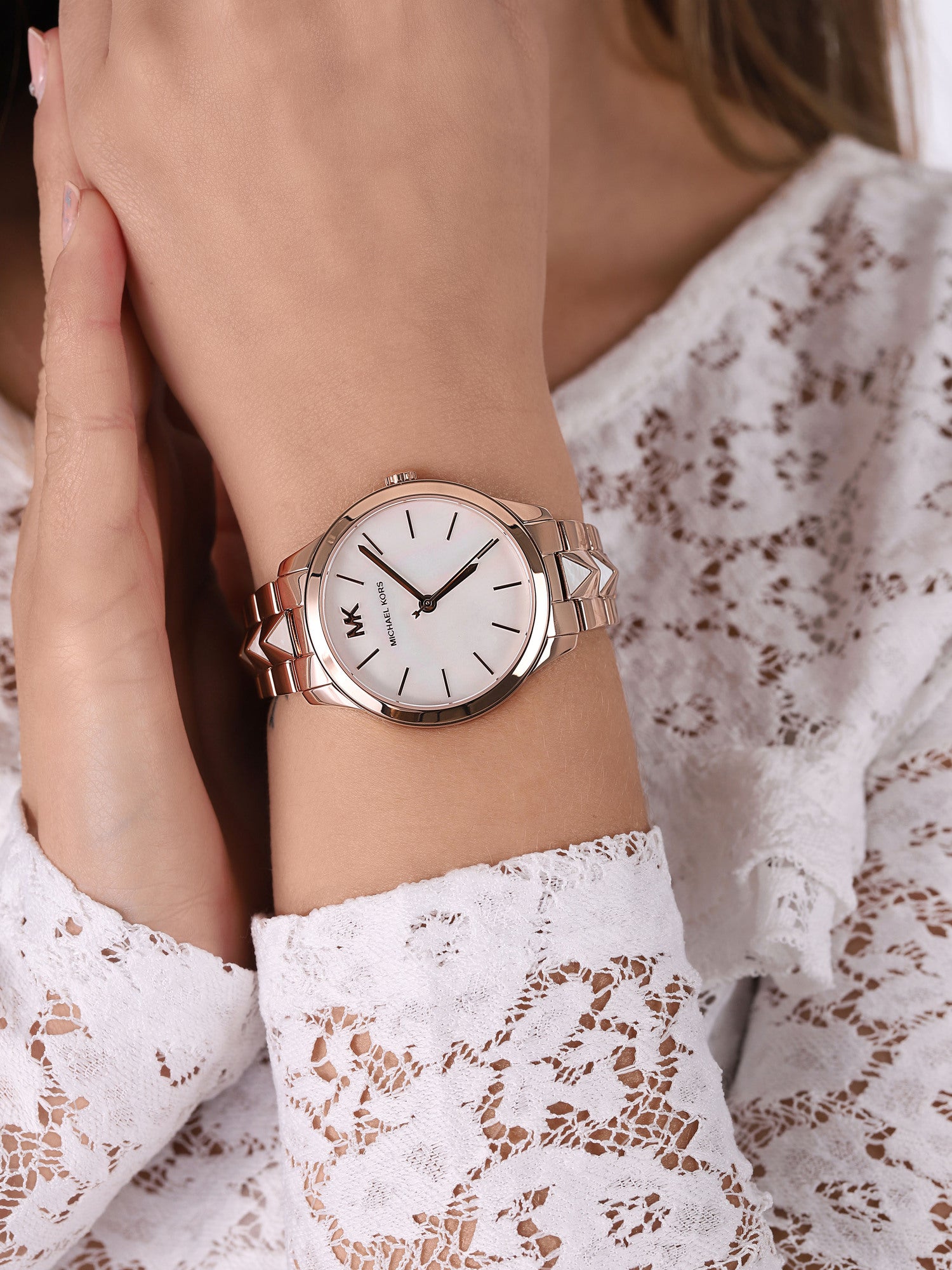 Michael Kors Women's Runway Mercer Quartz Watch with Stainless Steel Strap mk6671 - Time Access store