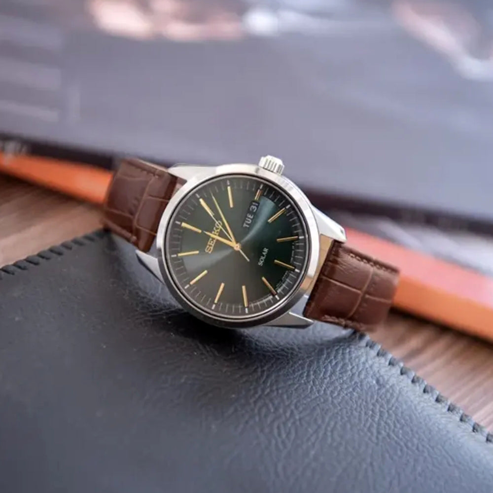 Seiko Solar Dark Green Sunray Dial Men's Watch | SNE529P1