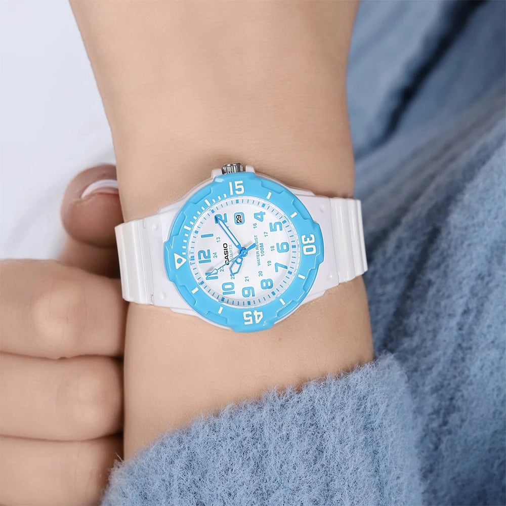 CASIO ANALOGUE WHITE RESIN STRAP WOMAN'S WATCH LRW-200H-2BVDF