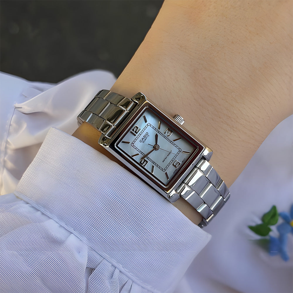 Casio Blue Rectangle Dial Ladies Watch LTP-1234DS-2ADF