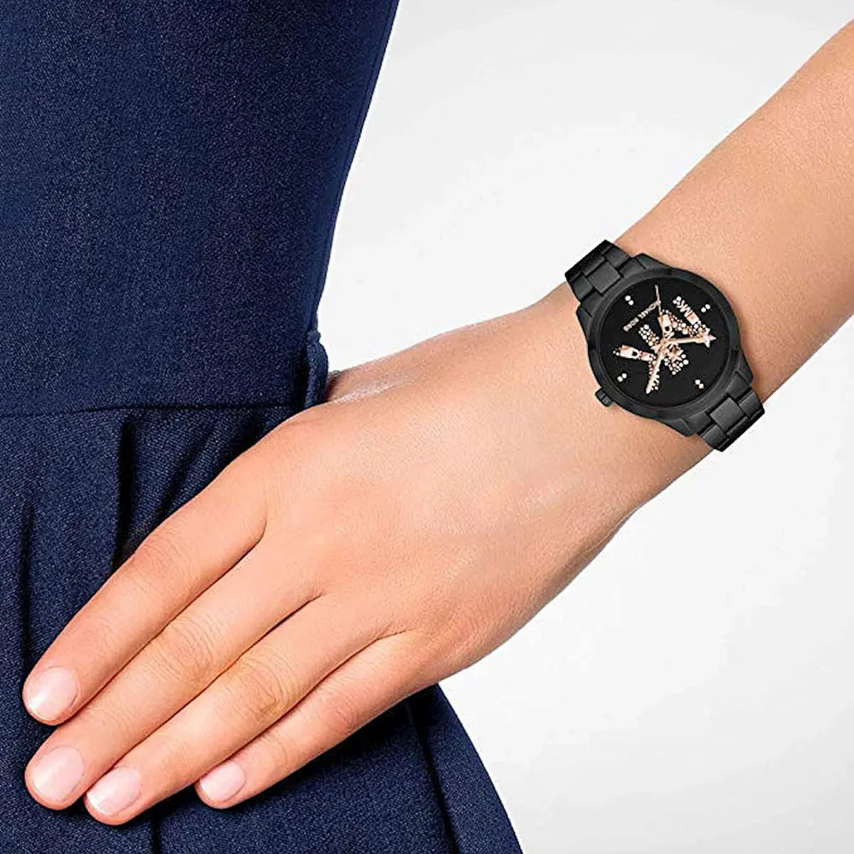 Micheal Kors Runway Black Dial Women s Watch MK6683