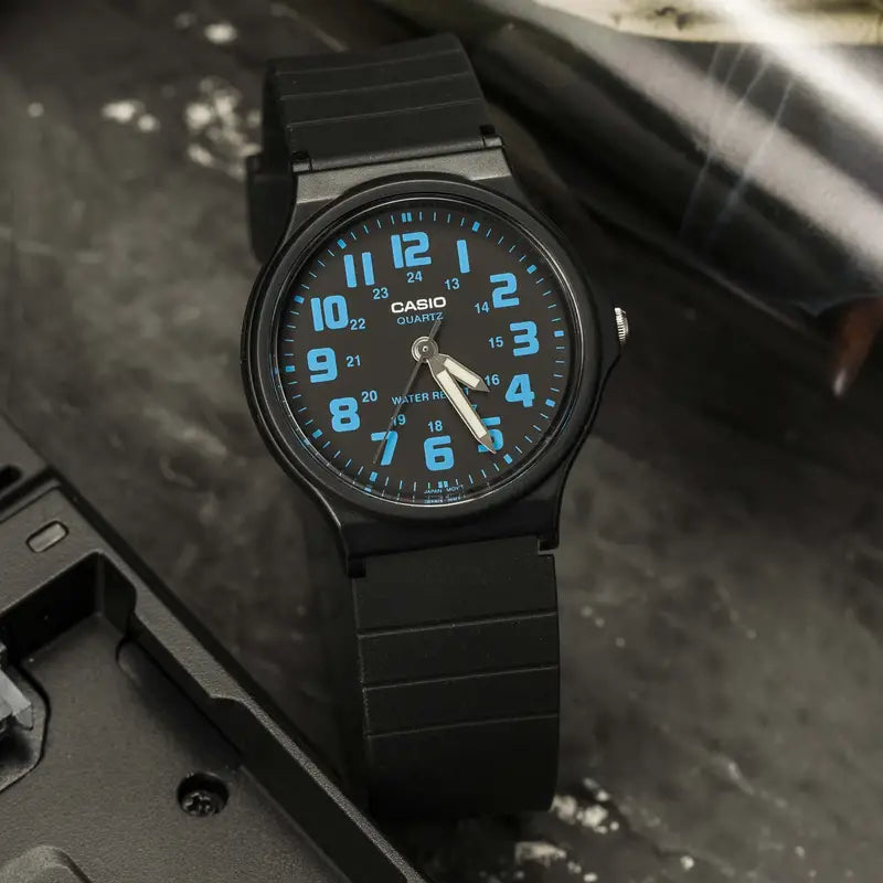 Casio Analogue Black/Blue Dial Resin Strap Unisex Watch| MQ-71-2BDF