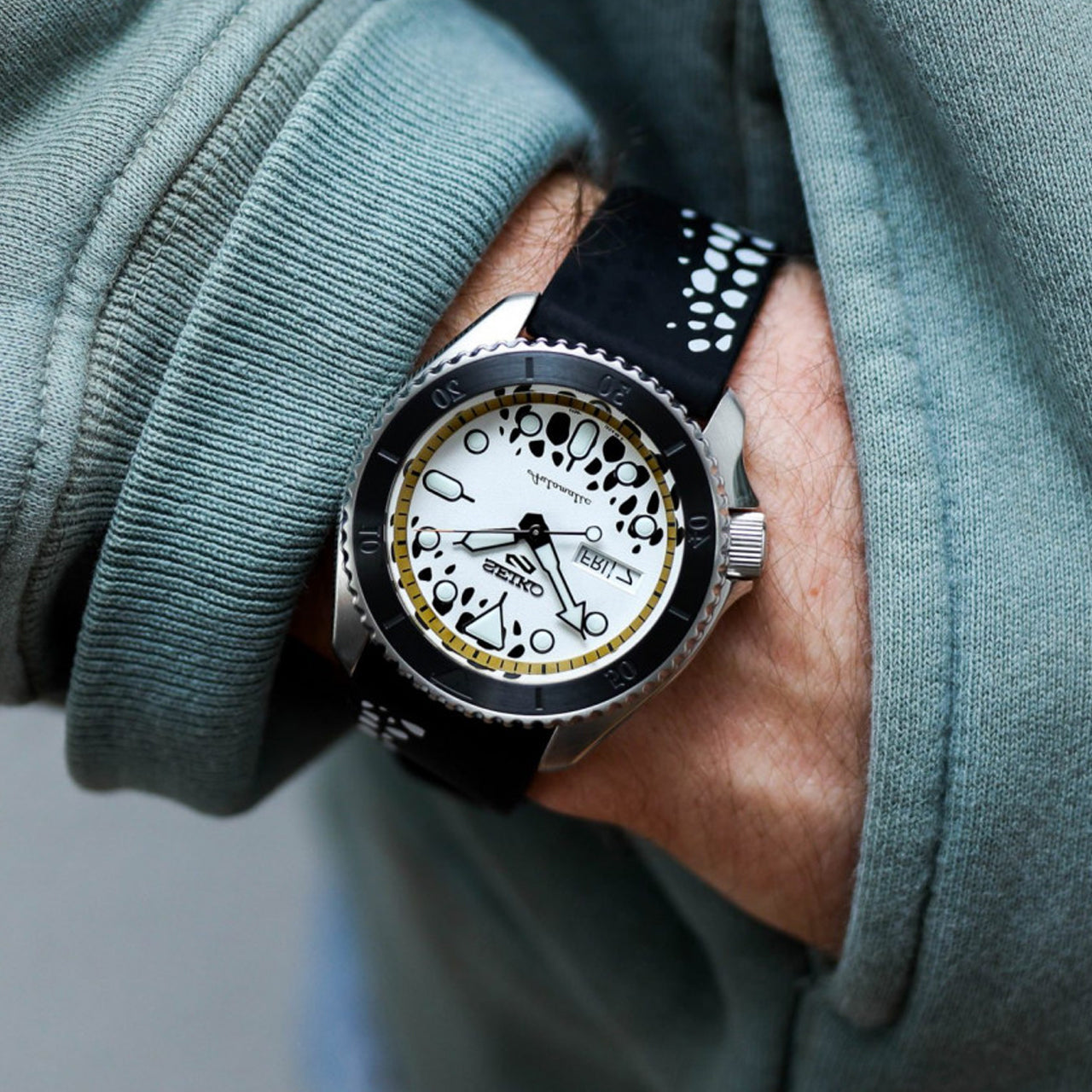 Seiko 5 One Piece Trafalgar D. Water Law Limited Edition Watch| SRPH63