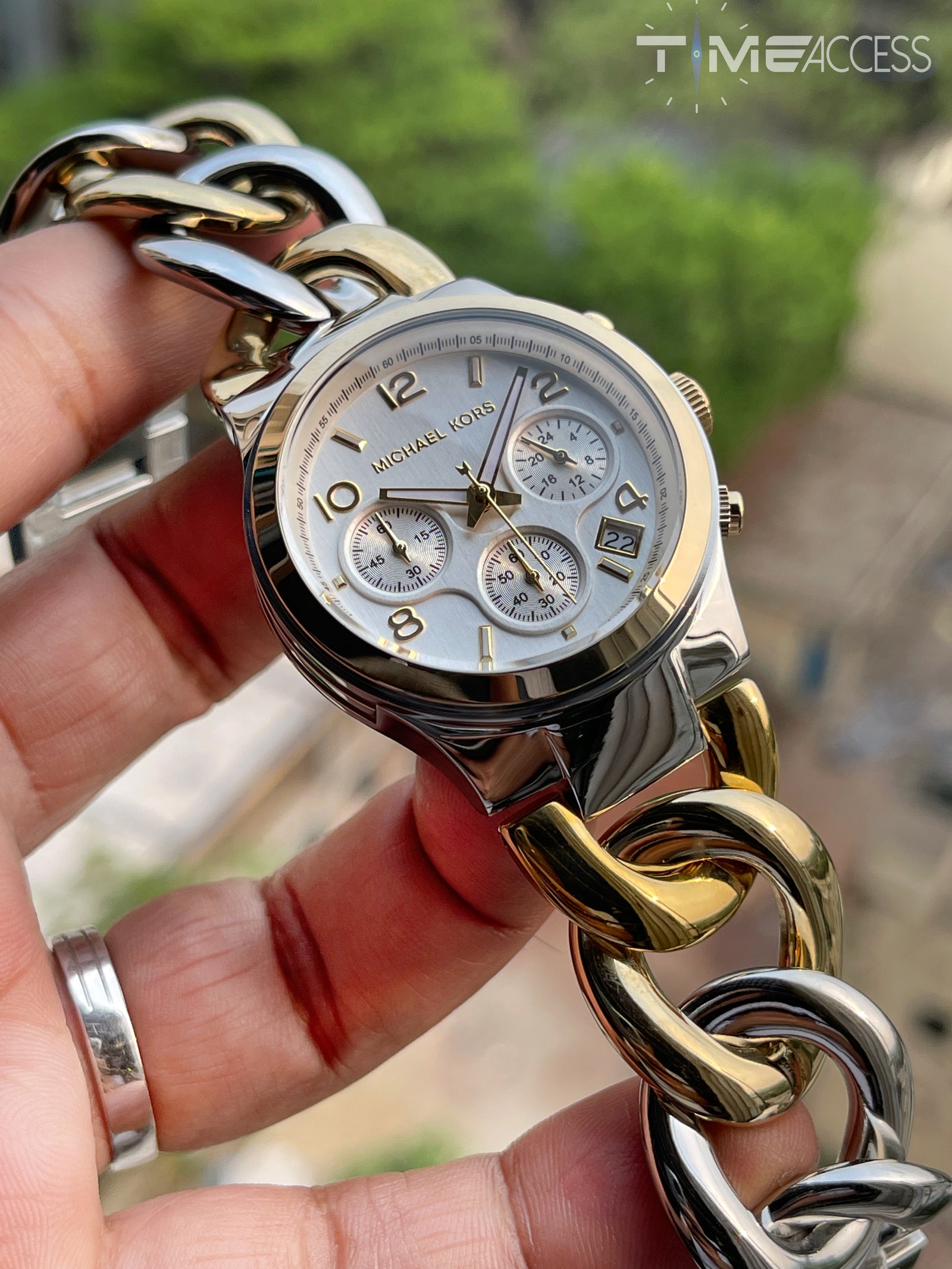 Michael kors gold silver watch best sale